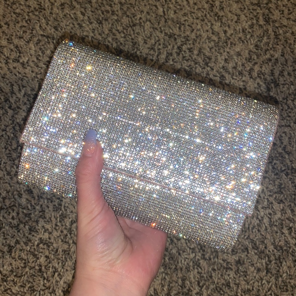 NWOT Sparkly Diamond Clutch